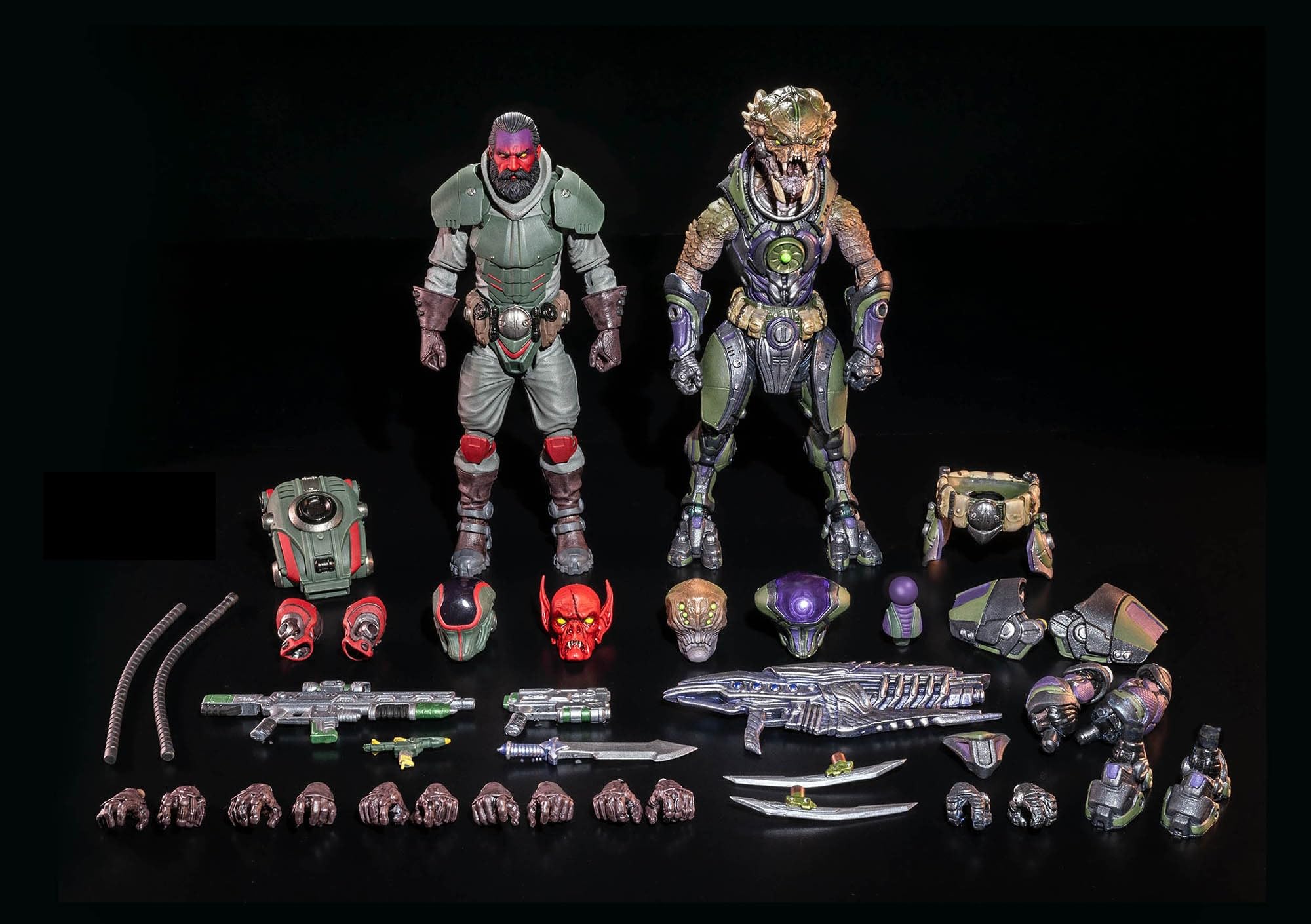 Cosmic legions 2体セット Amazon.com: Cosmic Legions - Amazing Alien & Creature